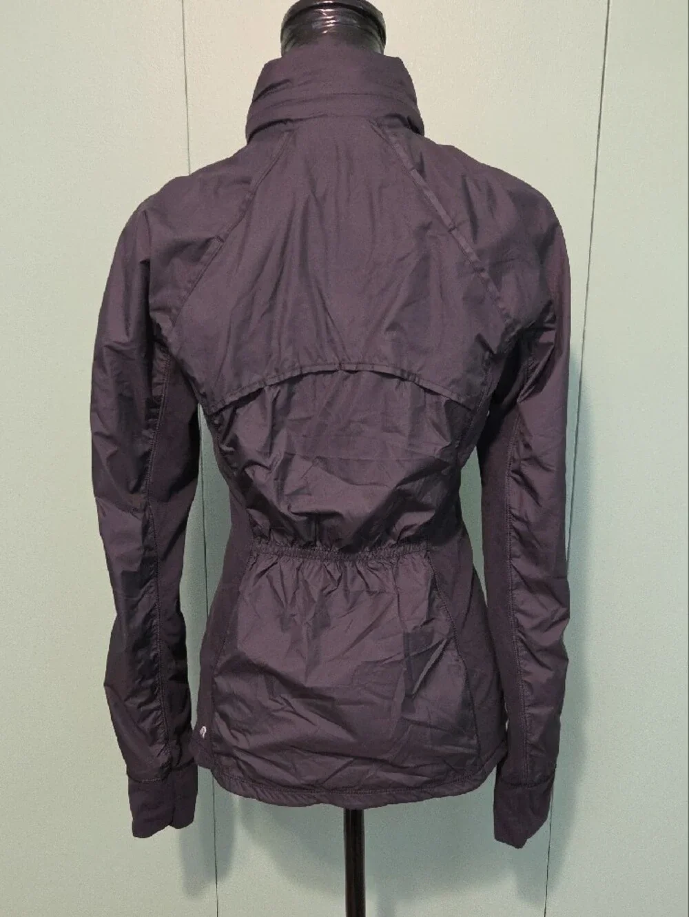Lululemon Women’s Black Lined Zip-Up Hide Away Hood Jacket Size 6